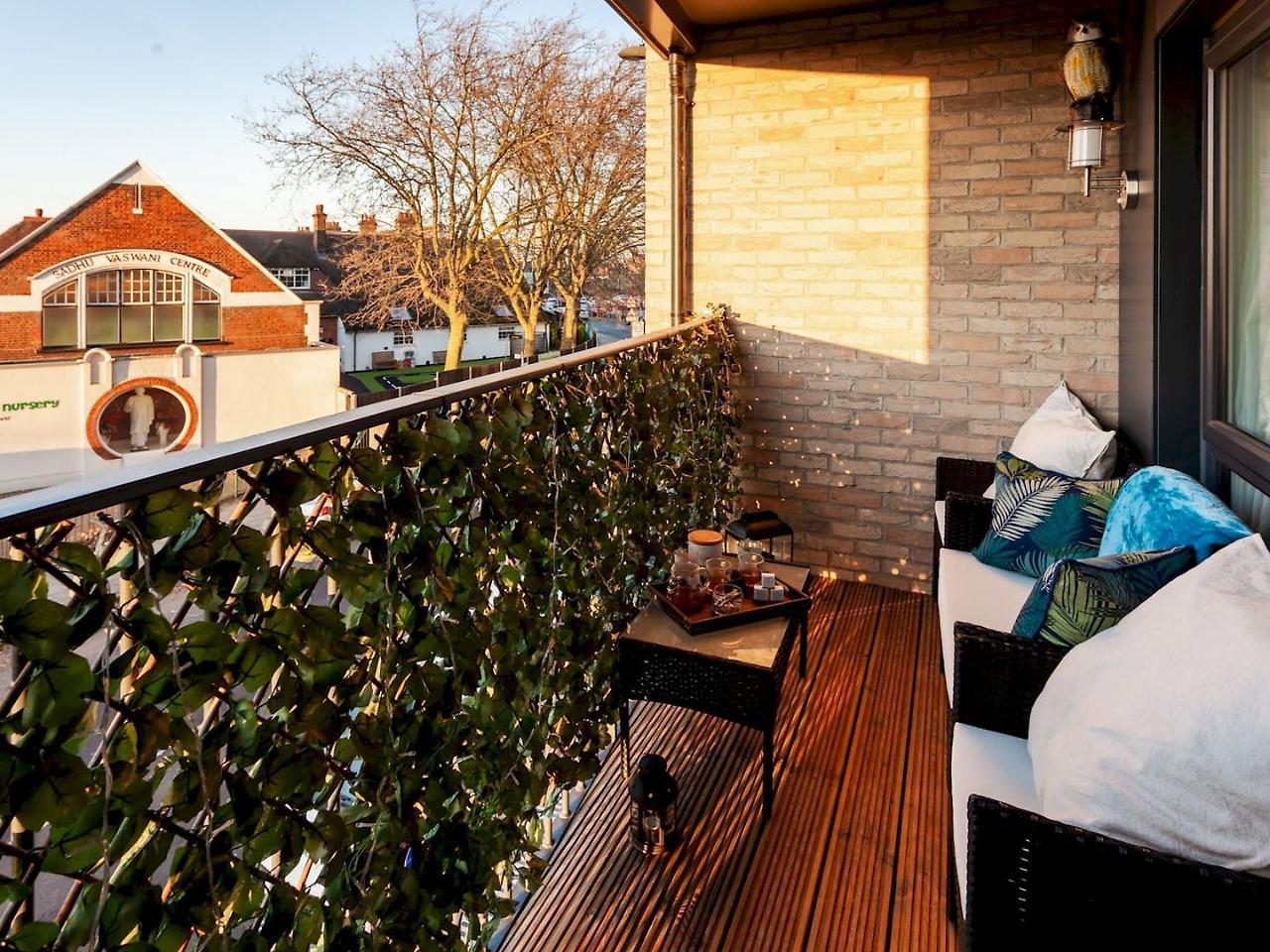 Classy Cricklewood Home ลอนดอน ภายนอก รูปภาพ